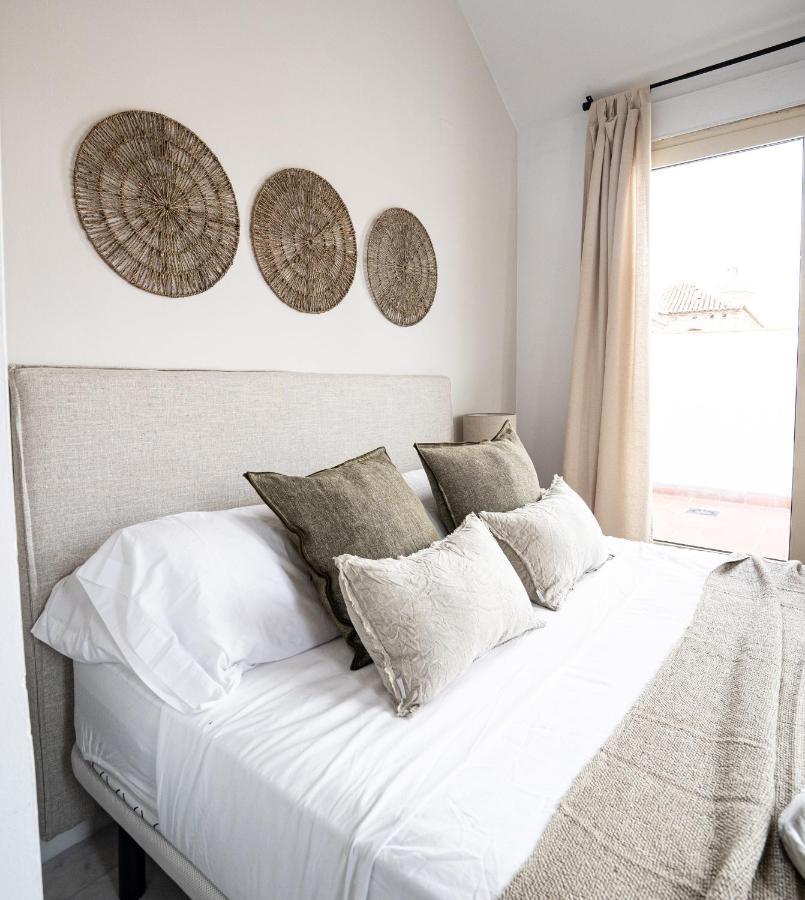 Stay U-Nique Apartments Plaza Constitucion Malaga Ngoại thất bức ảnh
