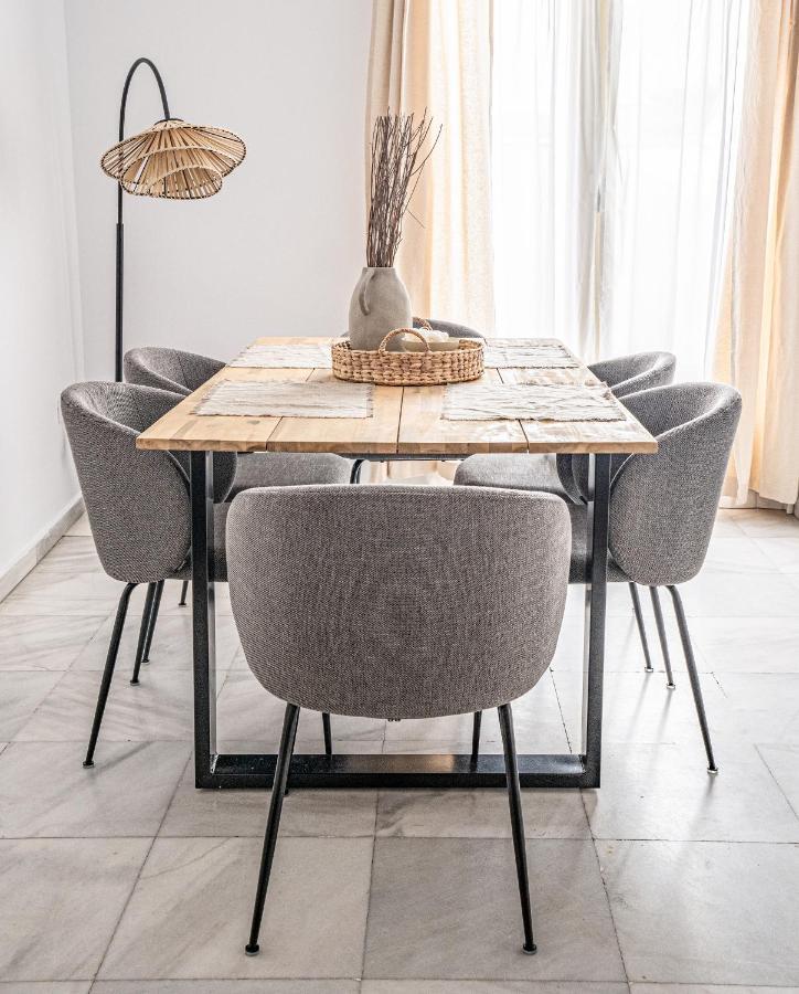 Stay U-Nique Apartments Plaza Constitucion Malaga Ngoại thất bức ảnh