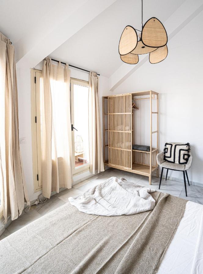 Stay U-Nique Apartments Plaza Constitucion Malaga Ngoại thất bức ảnh