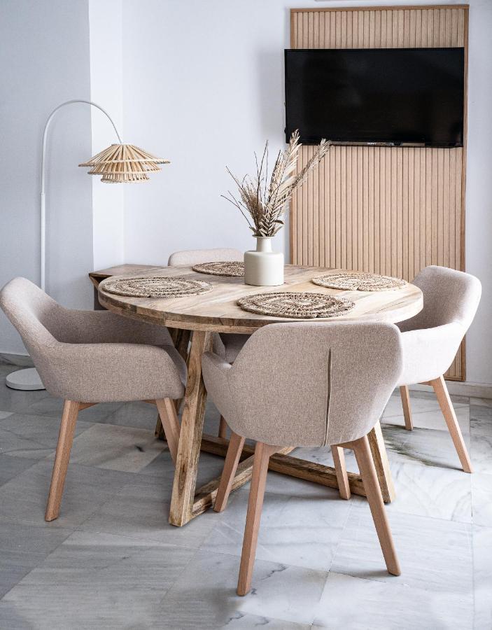 Stay U-Nique Apartments Plaza Constitucion Malaga Ngoại thất bức ảnh