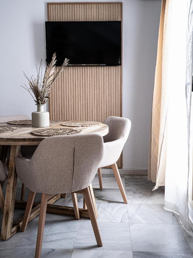 Stay U-Nique Apartments Plaza Constitucion Malaga Ngoại thất bức ảnh