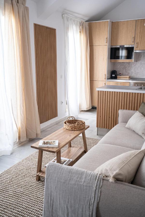 Stay U-Nique Apartments Plaza Constitucion Malaga Ngoại thất bức ảnh