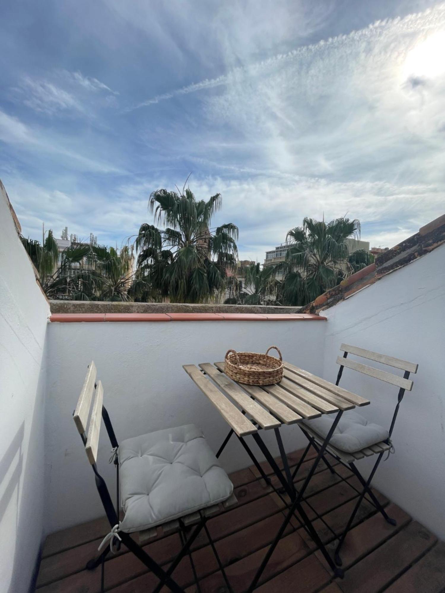 Stay U-Nique Apartments Plaza Constitucion Malaga Ngoại thất bức ảnh