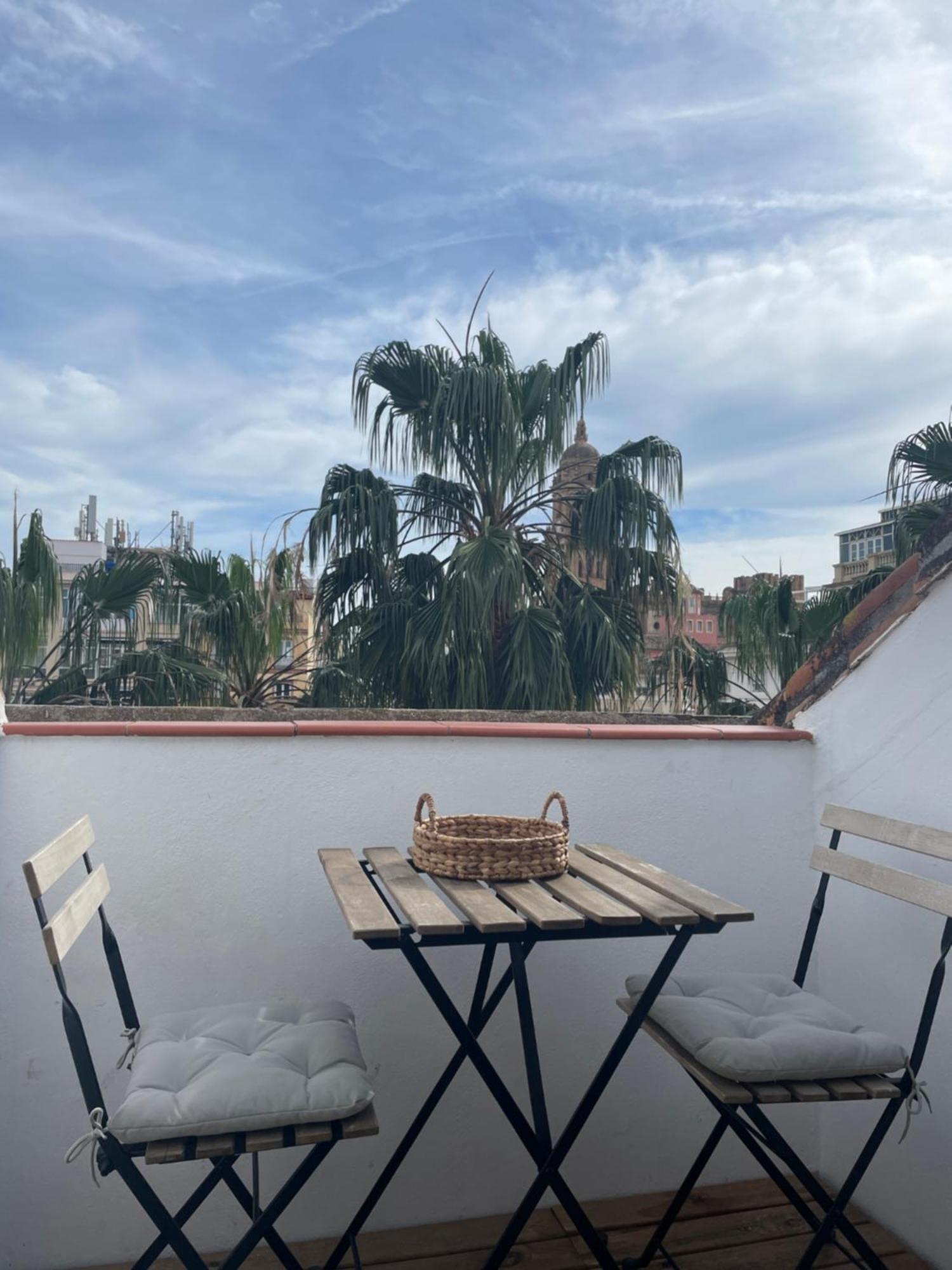 Stay U-Nique Apartments Plaza Constitucion Malaga Ngoại thất bức ảnh